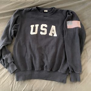 Brandy Melville USA sweatshirt